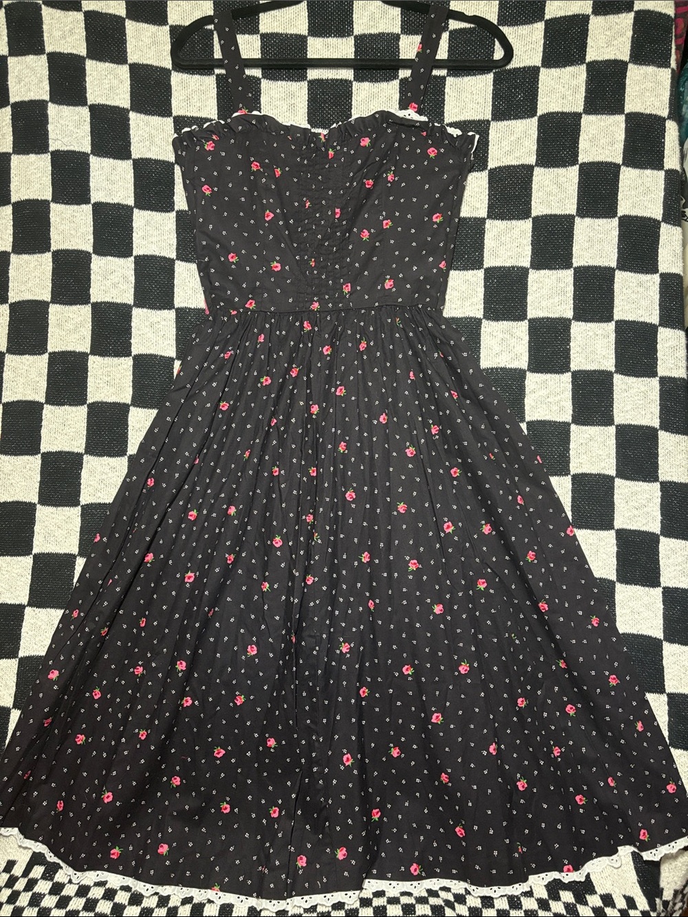 Vintage Handmade Dress With Roses & Eyelet Trim